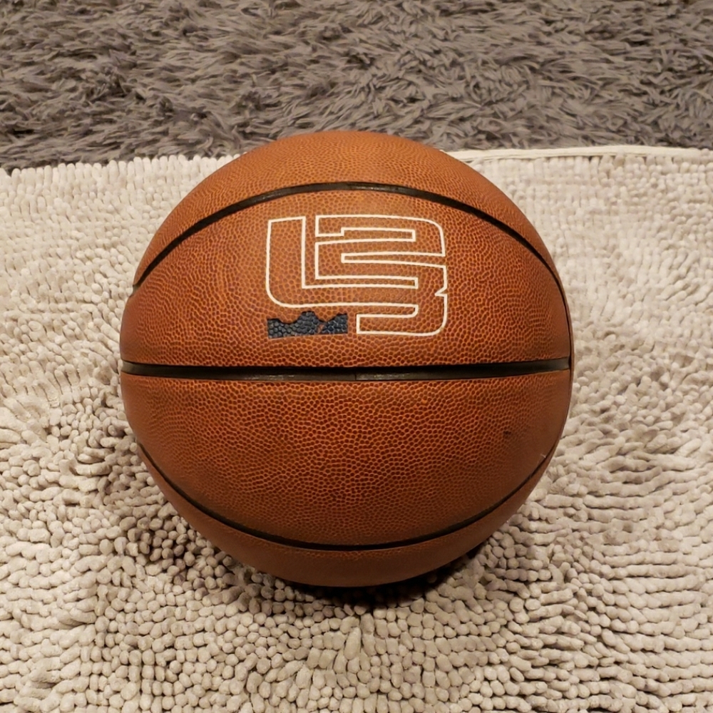 Lebron James basketball